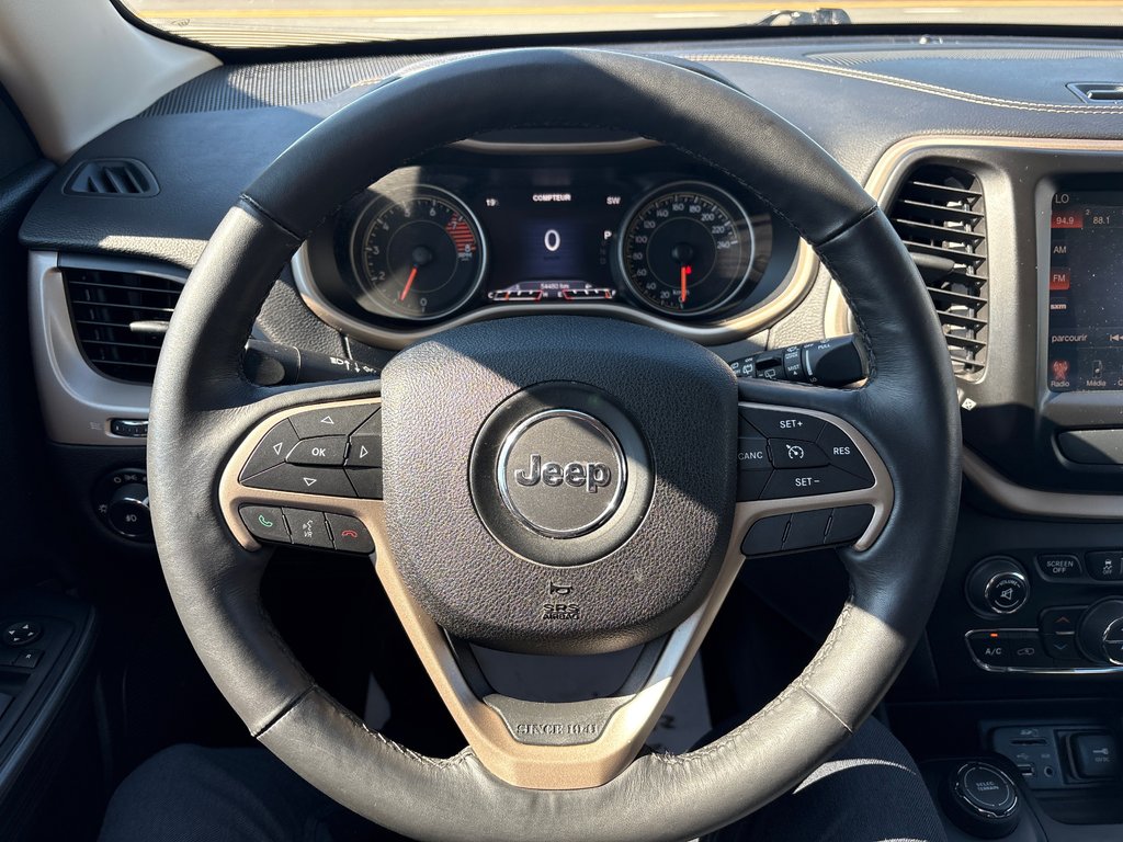 Jeep Cherokee Limited 2016 à Carleton, Québec - 21 - w1024h768px