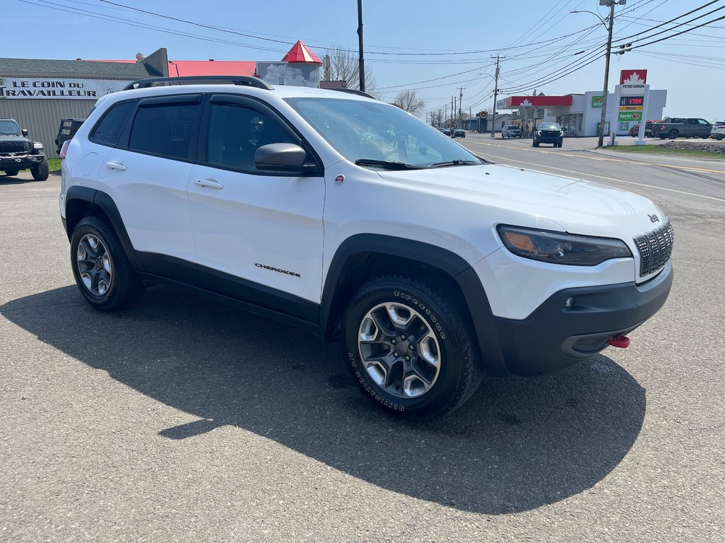 Cherokee Trailhawk Elite 2019 à Carleton, Québec - 5 - w1024h768px