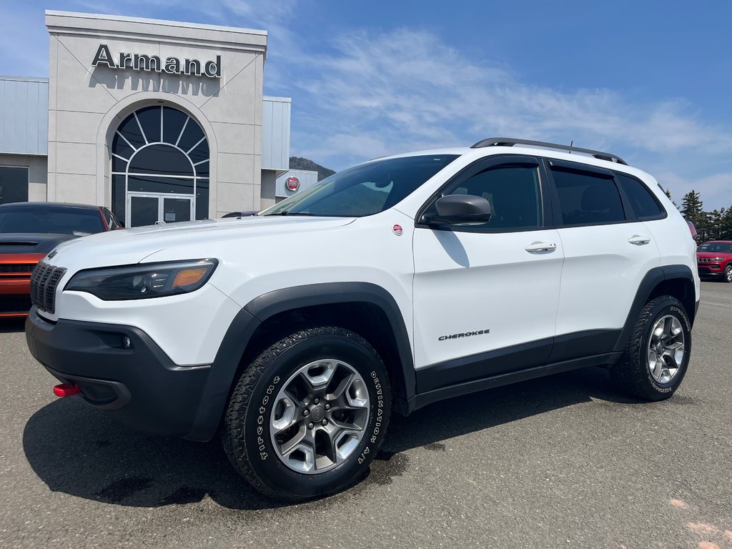 Cherokee Trailhawk Elite 2019 à Carleton, Québec - 1 - w1024h768px