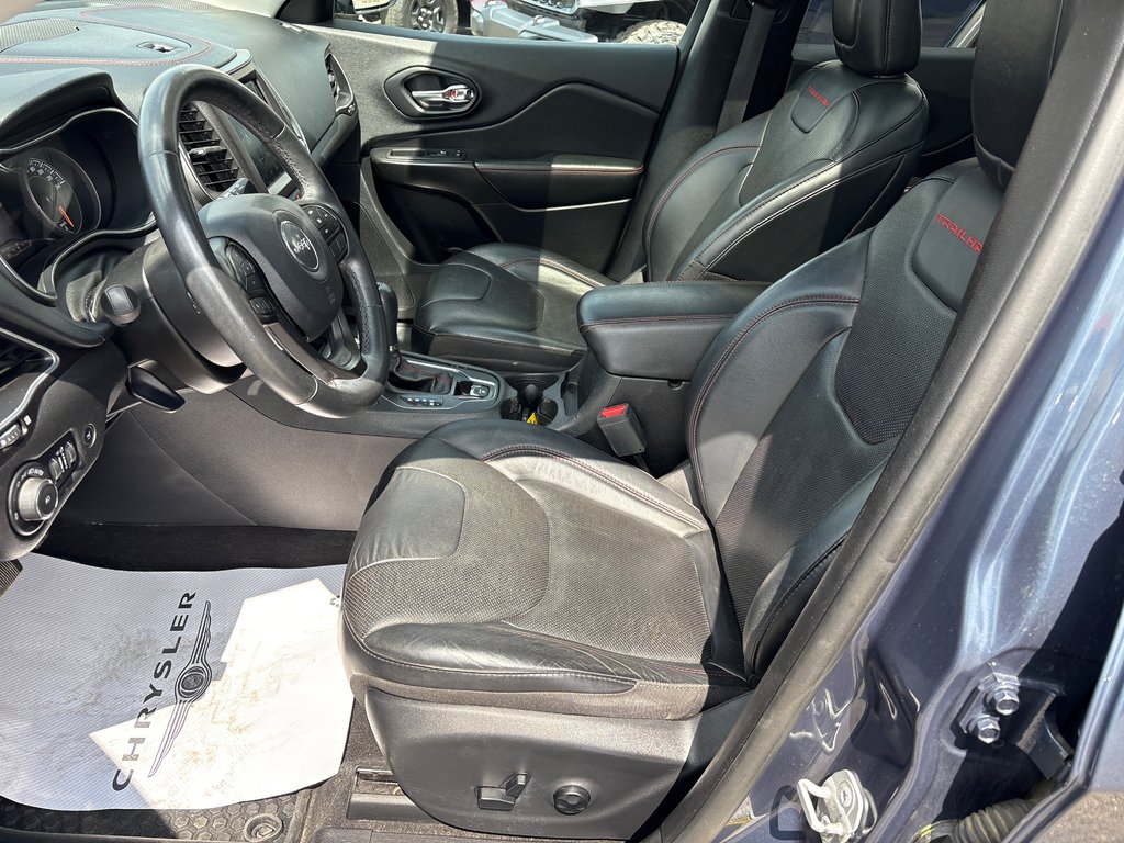 Jeep Cherokee Trailhawk Elite 2019 à Carleton, Québec - 11 - w1024h768px