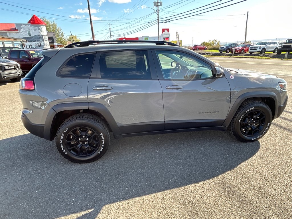 2022  Cherokee Trailhawk in Carleton, Quebec - 4 - w1024h768px