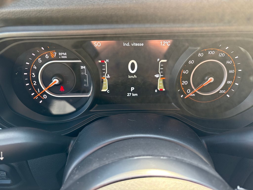 2025 Jeep Gladiator NIGHTHAWK in Carleton, Quebec - 17 - w1024h768px