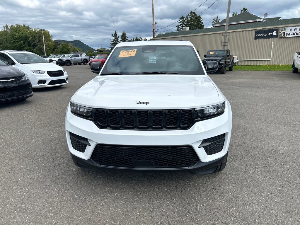 Grand Cherokee ALTITUDE 2024 à Carleton, Québec - 15 - w1024h768px