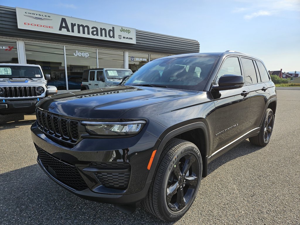 Grand Cherokee ALTITUDE 2024 à Carleton, Québec - 1 - w1024h768px