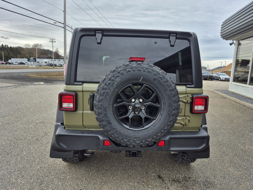 2025 Jeep WRANGLER 4-Door WILLYS in Carleton, Quebec - 5 - w1024h768px
