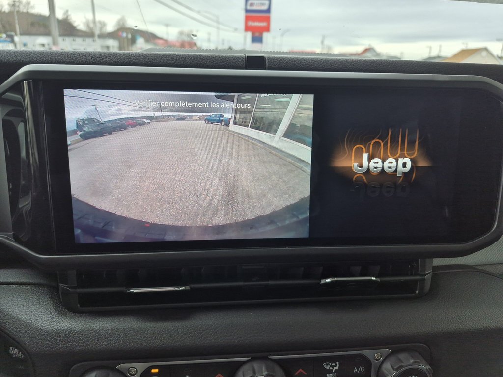 2025 Jeep WRANGLER 4-Door WILLYS in Carleton, Quebec - 15 - w1024h768px