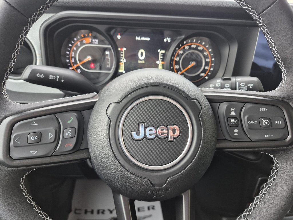 2025 Jeep WRANGLER 4-Door WILLYS in Carleton, Quebec - 11 - w1024h768px