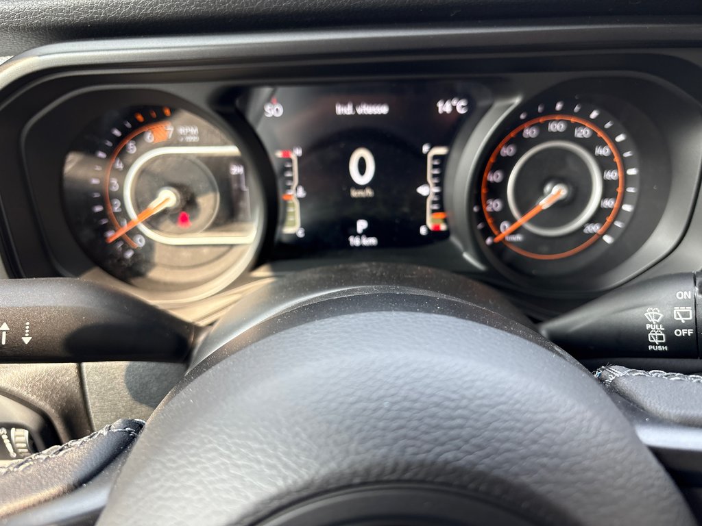 2025 Jeep WRANGLER 4-Door WILLYS in Carleton, Quebec - 21 - w1024h768px