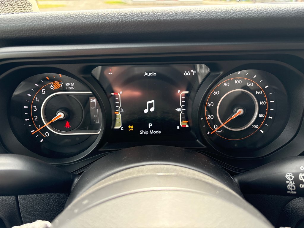 2025 Jeep WRANGLER 4-Door WILLYS in Carleton, Quebec - 17 - w1024h768px