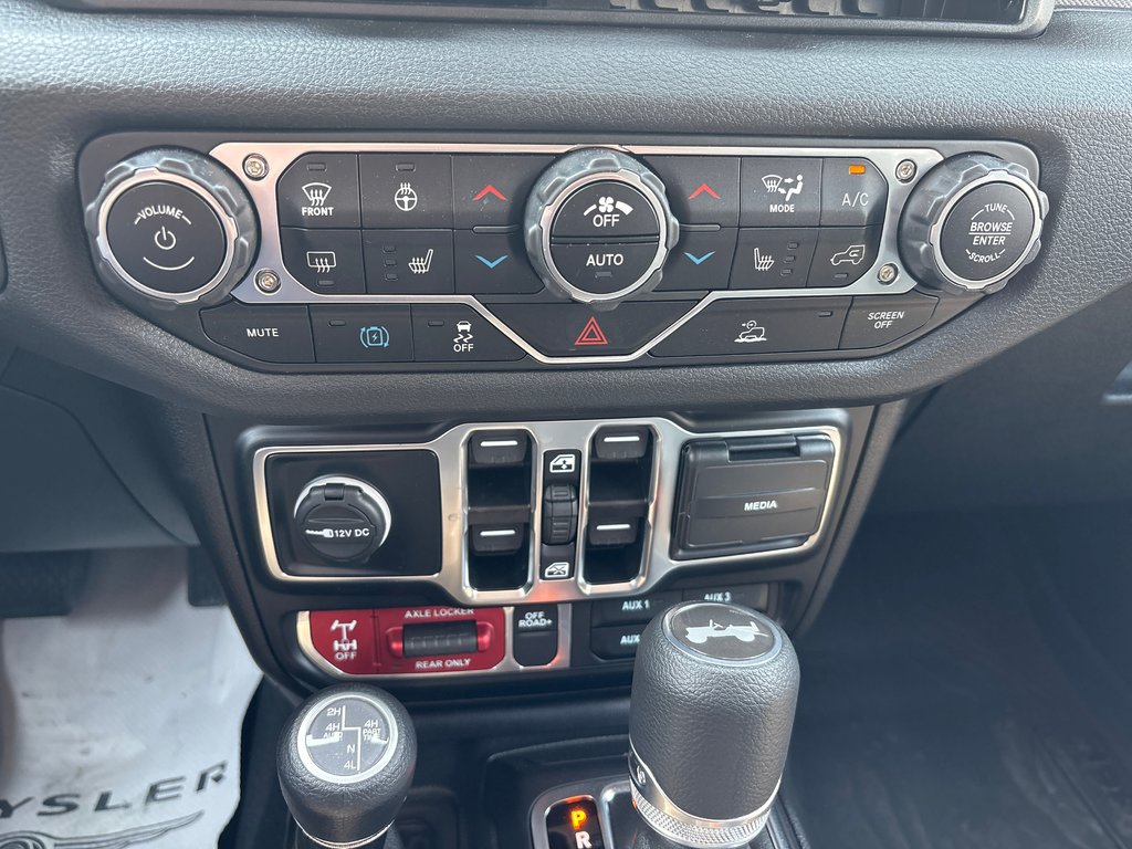 Jeep Wrangler 4xe WILLYS 2025 à Carleton, Québec - 18 - w1024h768px