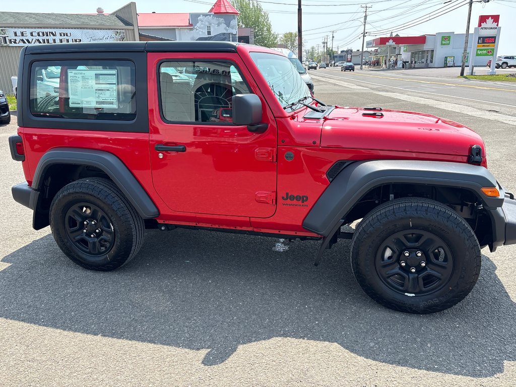 2025 Jeep Wrangler SPORT in Carleton, Quebec - 3 - w1024h768px