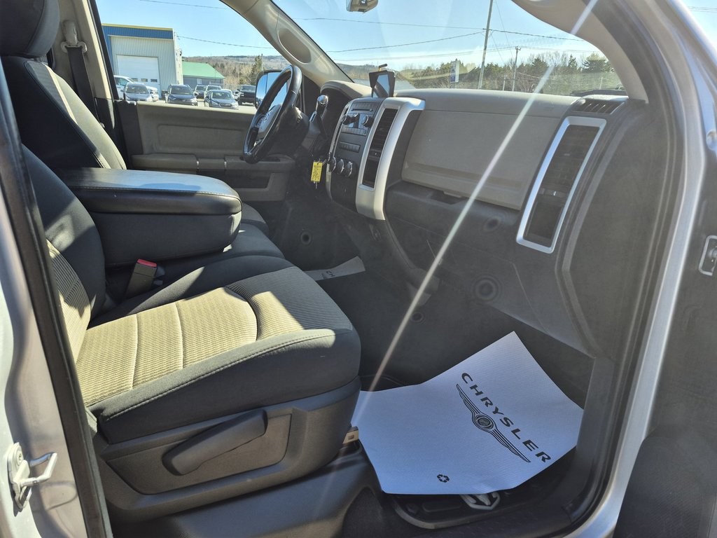 Ram 1500 Outdoorsman 2012 à Carleton, Québec - 8 - w1024h768px