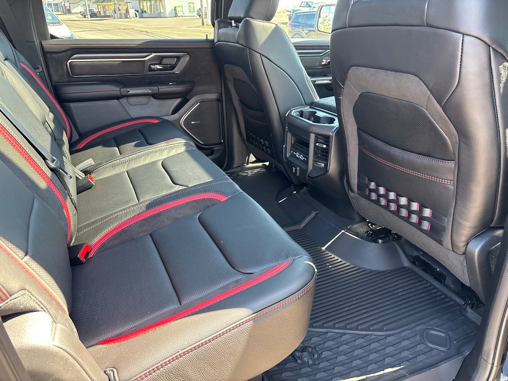 Ram 1500 RHO 2025 à Carleton, Québec - 13 - w1024h768px