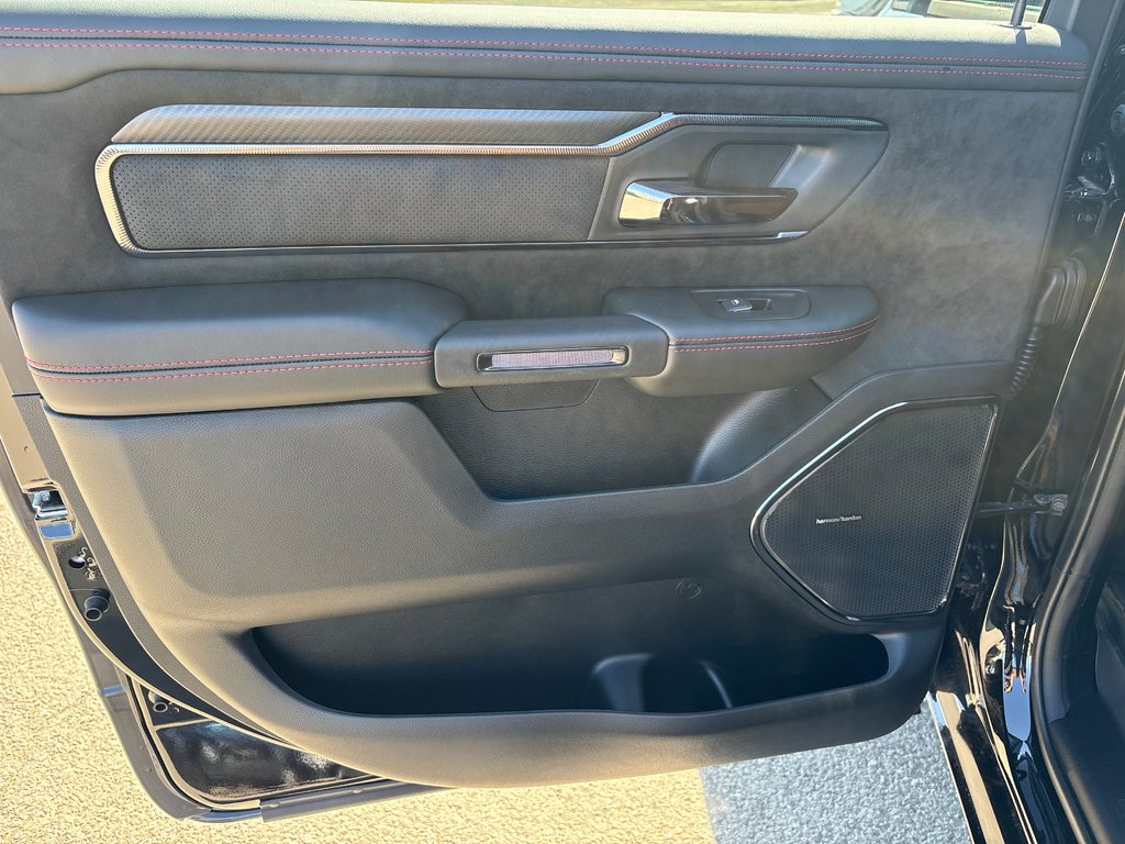 Ram 1500 RHO 2025 à Carleton, Québec - 17 - w1024h768px