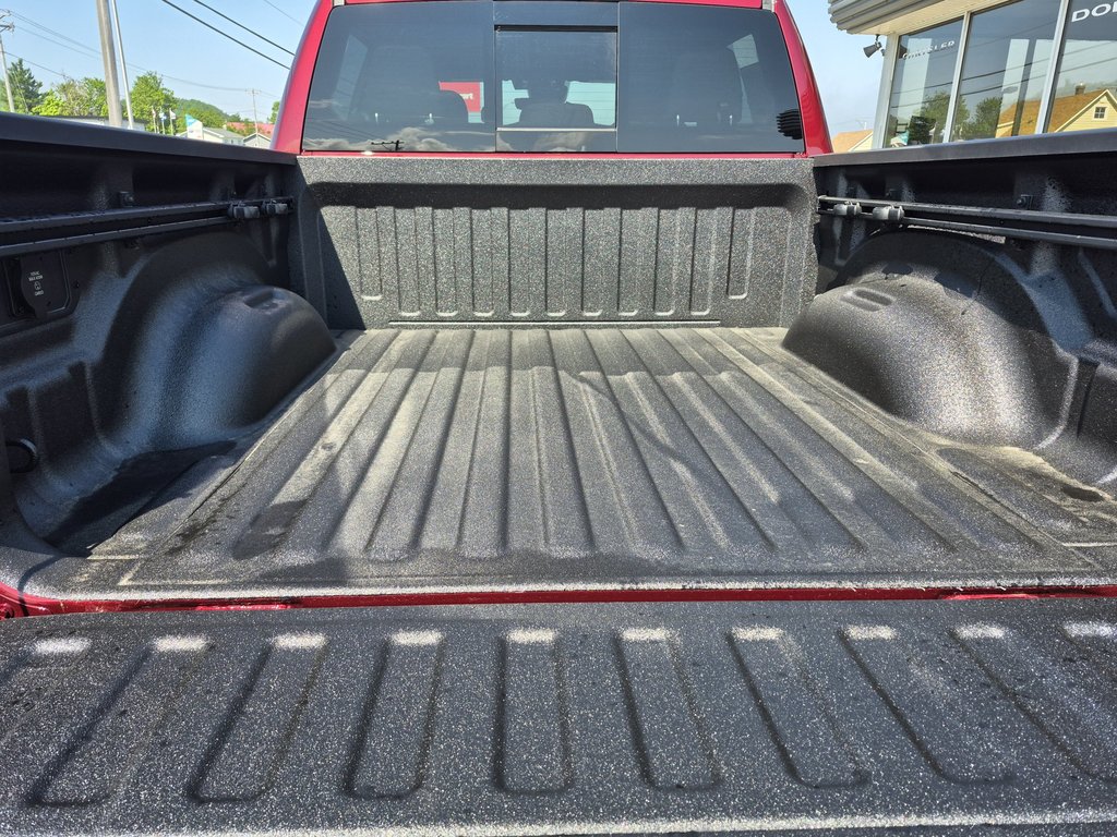 2025 Ram 1500 BIG HORN in Carleton, Quebec - 7 - w1024h768px