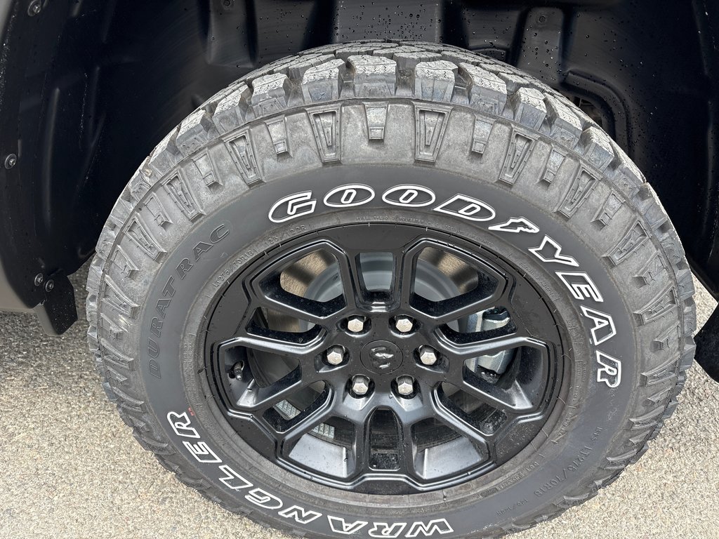 2025 Ram 1500 REBEL in Carleton, Quebec - 8 - w1024h768px