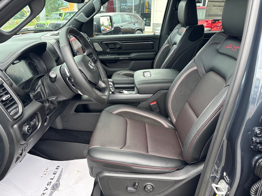 2025 Ram 1500 REBEL in Carleton, Quebec - 10 - w1024h768px