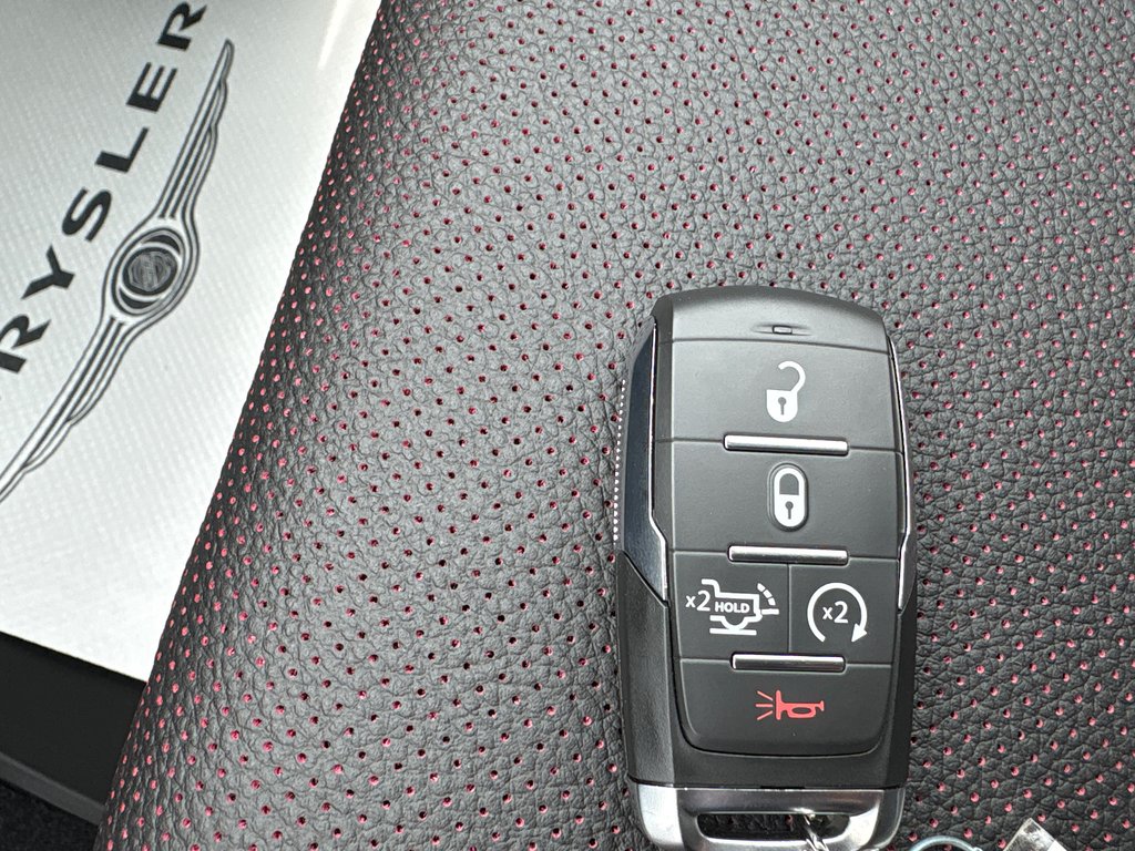 2025 Ram 1500 REBEL in Carleton, Quebec - 24 - w1024h768px