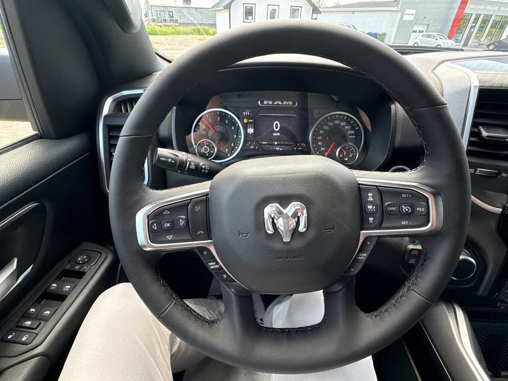2025 Ram 1500 BIG HORN in Carleton, Quebec - 21 - w1024h768px