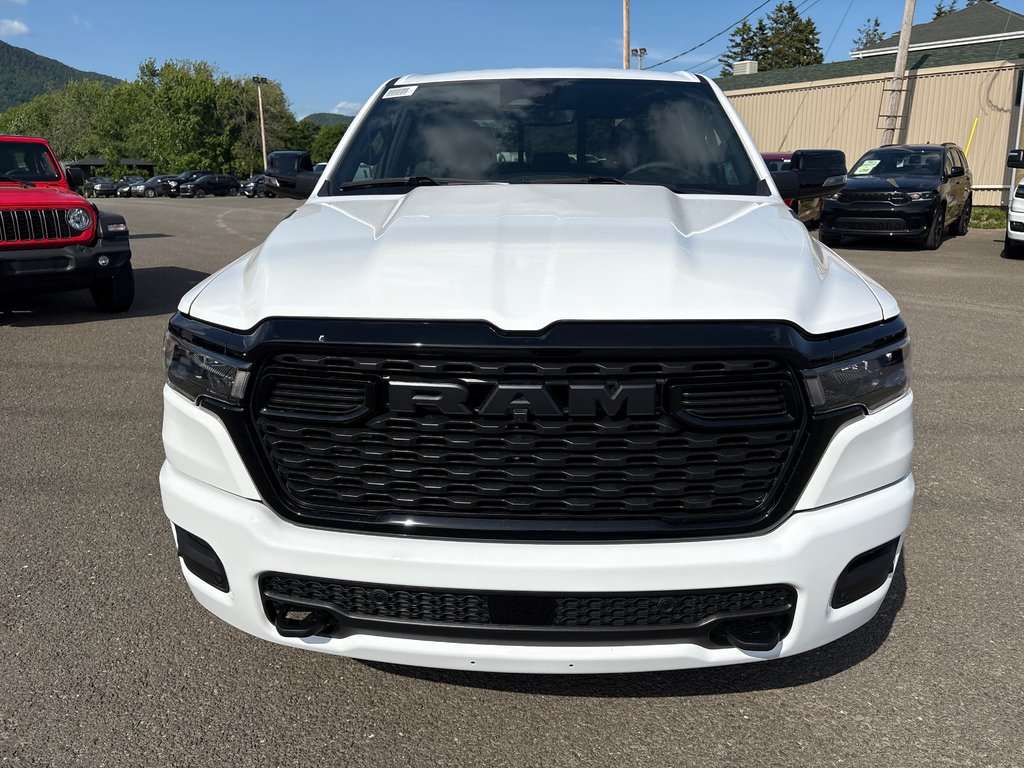 2025 Ram 1500 BIG HORN in Carleton, Quebec - 4 - w1024h768px