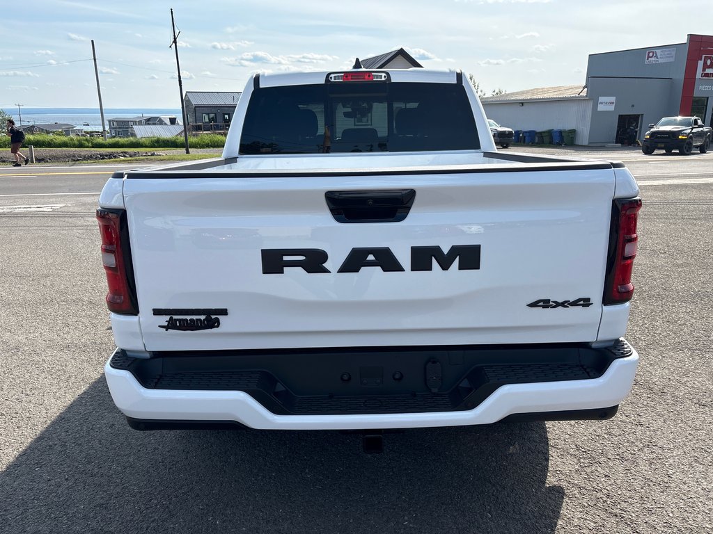 2025 Ram 1500 BIG HORN in Carleton, Quebec - 7 - w1024h768px
