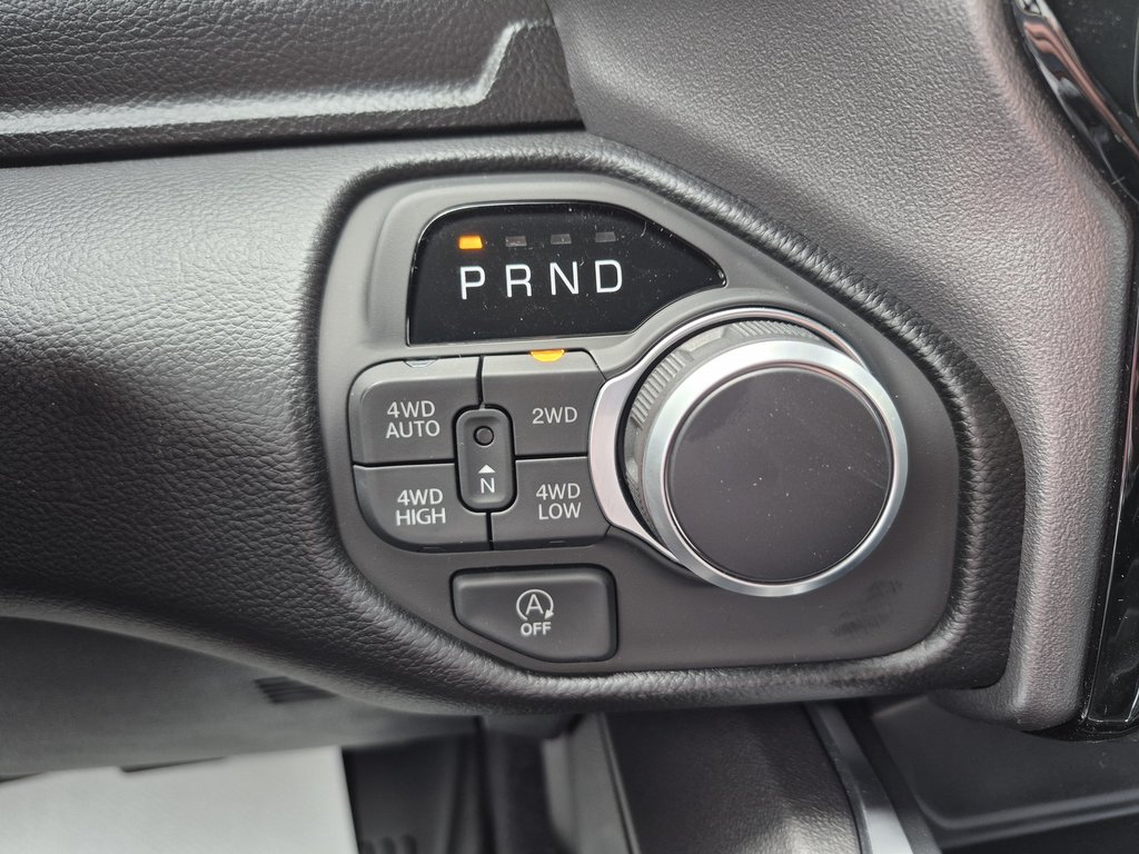 2025 Ram 1500 BIG HORN in Carleton, Quebec - 17 - w1024h768px