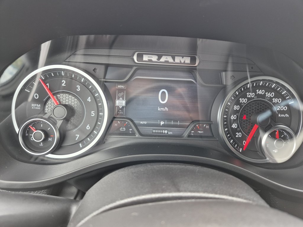 2025 Ram 1500 BIG HORN in Carleton, Quebec - 15 - w1024h768px