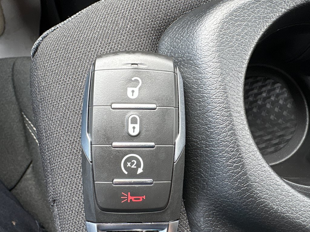Ram 1500 WARLOCK 2025 à Carleton, Québec - 21 - w1024h768px