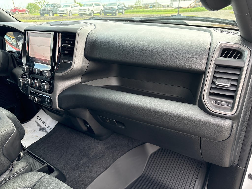 Ram 1500 WARLOCK 2025 à Carleton, Québec - 9 - w1024h768px