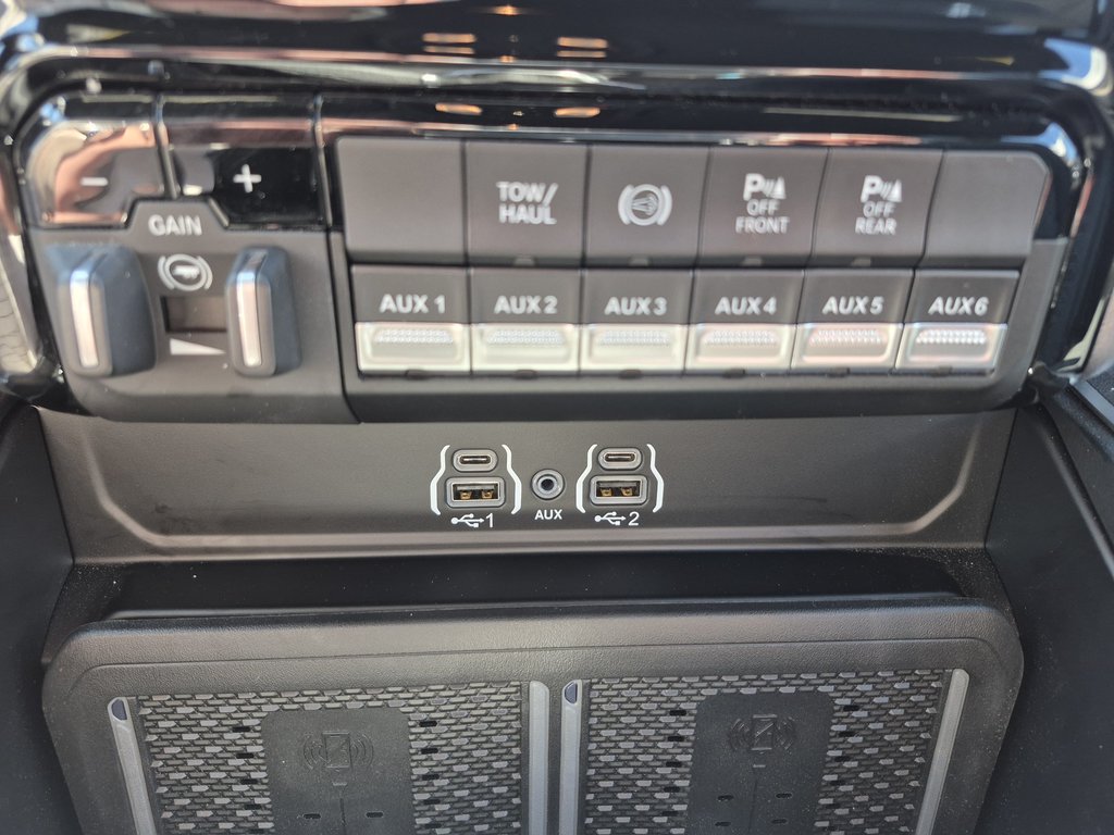 2025 Ram 2500 BIG HORN in Carleton, Quebec - 17 - w1024h768px