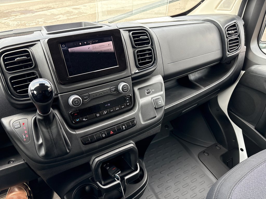 2025 Ram PROMASTER CARGO VAN 2500 TRADESMAN W/ PASS SEAT in Carleton, Quebec - 14 - w1024h768px
