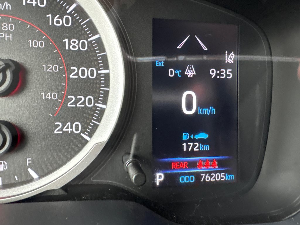 2021 Toyota Corolla Hatchback Black edition in Carleton, Quebec - 14 - w1024h768px