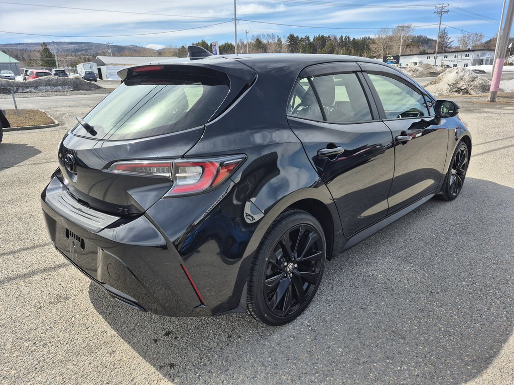 2021 Toyota Corolla Hatchback Black edition in Carleton, Quebec - 4 - w1024h768px
