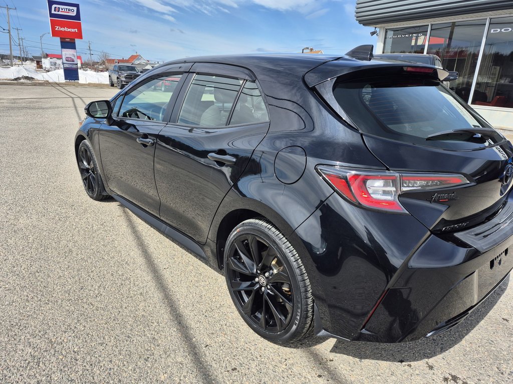 2021 Toyota Corolla Hatchback Black edition in Carleton, Quebec - 6 - w1024h768px