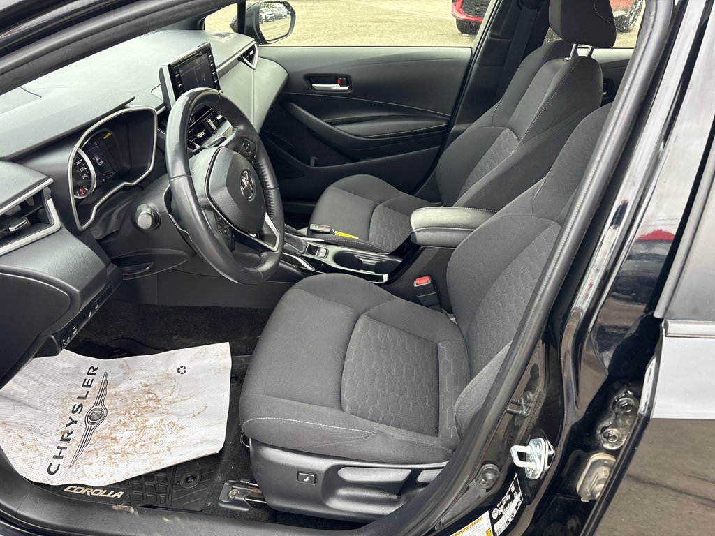2021 Toyota Corolla Hatchback Black edition in Carleton, Quebec - 19 - w1024h768px