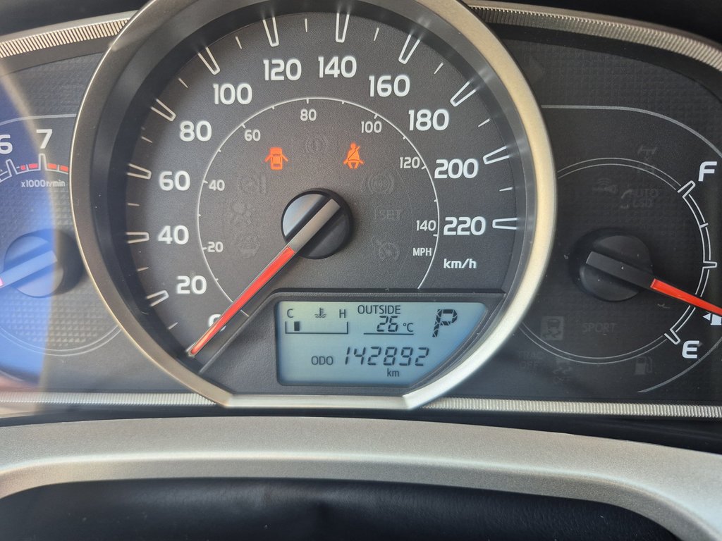 Toyota RAV4 XLE 2015 à Carleton, Québec - 16 - w1024h768px