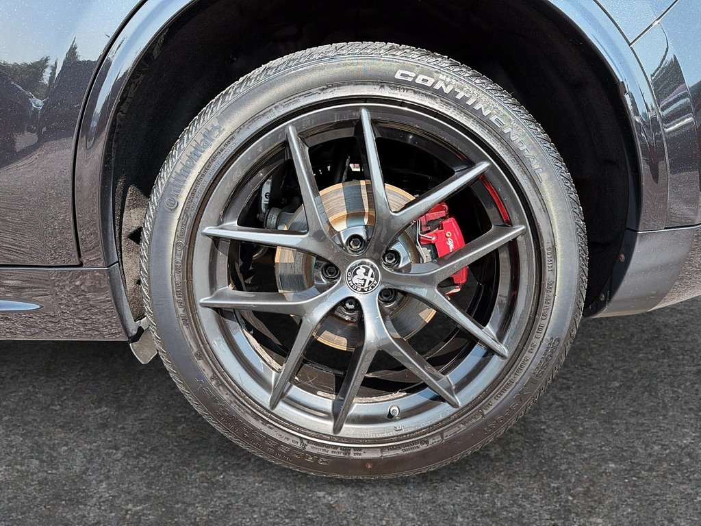 Alfa Romeo Stelvio Ti Sport AWD 2021 à St-Jean-Sur-Richelieu, Québec - 7 - w1024h768px