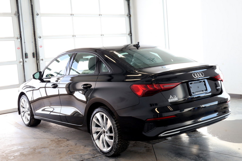 2022 Audi A3 SEDAN Komfort Quattro BAS KM !!! in St-Jean-Sur-Richelieu, Quebec - 5 - w1024h768px