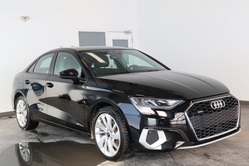 2022 Audi A3 SEDAN Komfort Quattro BAS KM !!! in St-Jean-Sur-Richelieu, Quebec - 4 - w1024h768px