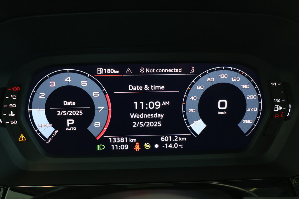 2022 Audi A3 SEDAN Komfort Quattro BAS KM !!! in St-Jean-Sur-Richelieu, Quebec - 14 - w1024h768px