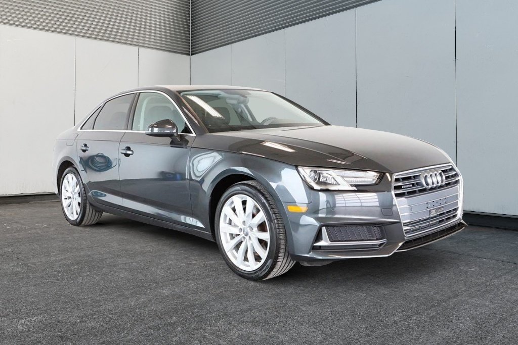 Audi A4 Sedan Komfort Quattro - Toit-Ouvrant - Cuir 2019 à St-Jean-Sur-Richelieu, Québec - 4 - w1024h768px