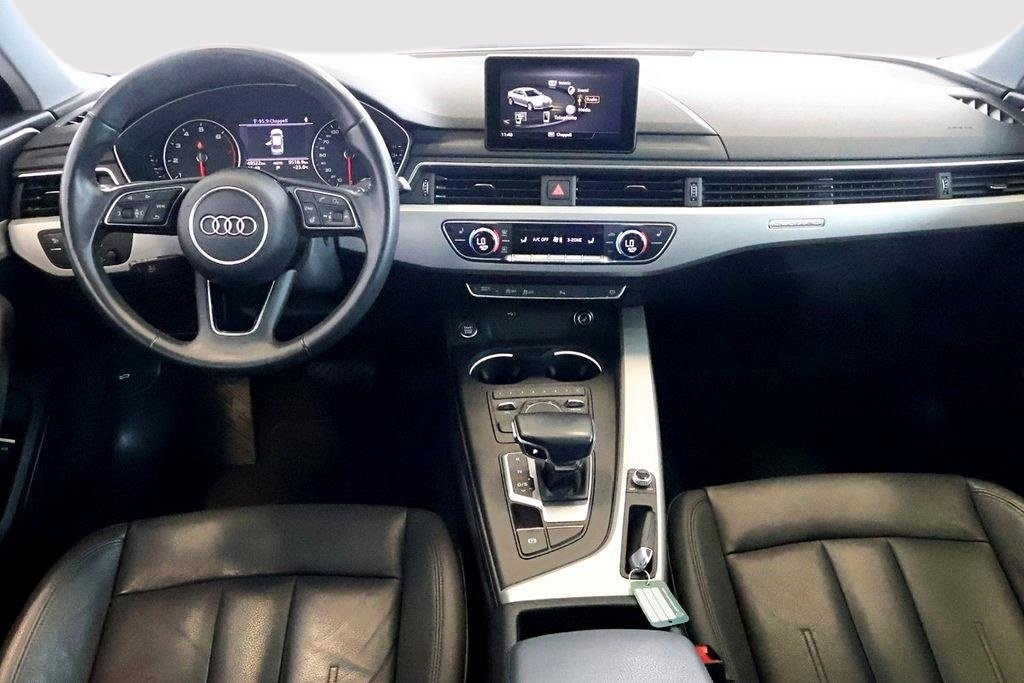 Audi A4 Sedan Komfort Quattro - Toit-Ouvrant - Cuir 2019 à St-Jean-Sur-Richelieu, Québec - 11 - w1024h768px