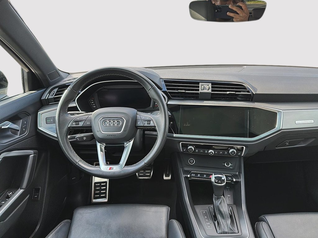 2024 Audi Q3 Progressiv Quattro S-Line in St-Jean-Sur-Richelieu, Quebec - 14 - w1024h768px