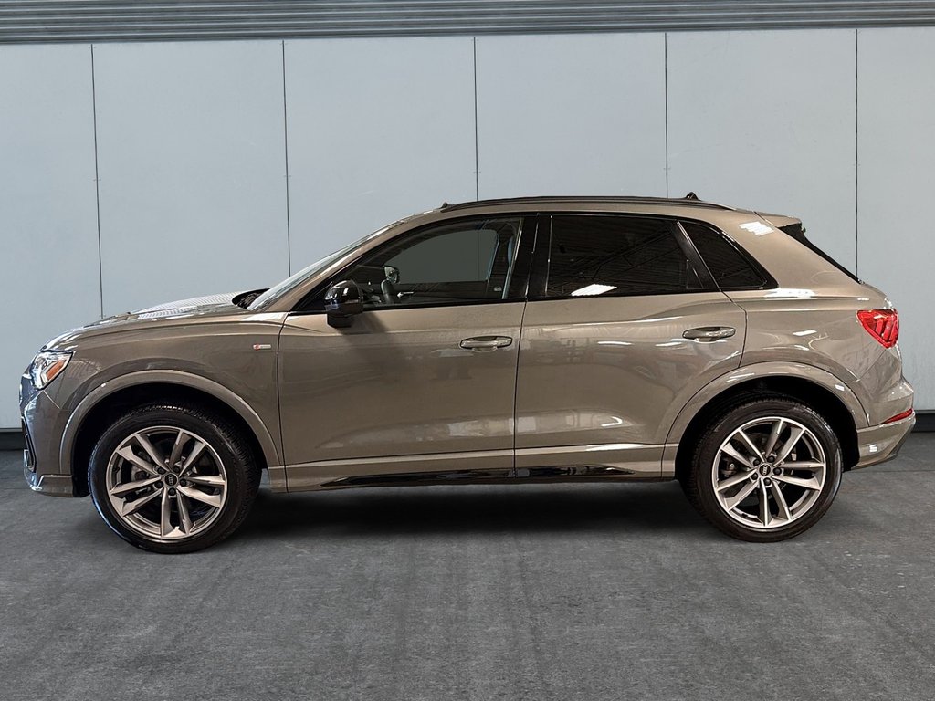 2024 Audi Q3 Komfort Quattro Black Optik in St-Jean-Sur-Richelieu, Quebec - 5 - w1024h768px