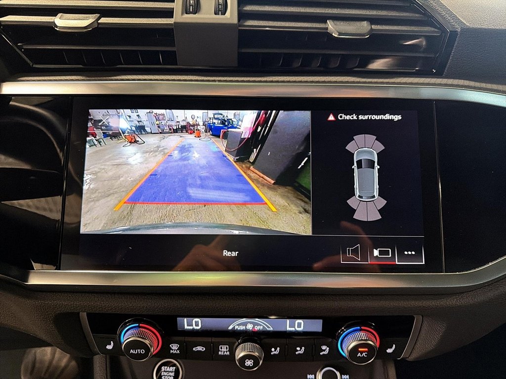 2024 Audi Q3 Komfort Quattro Black Optik in St-Jean-Sur-Richelieu, Quebec - 18 - w1024h768px