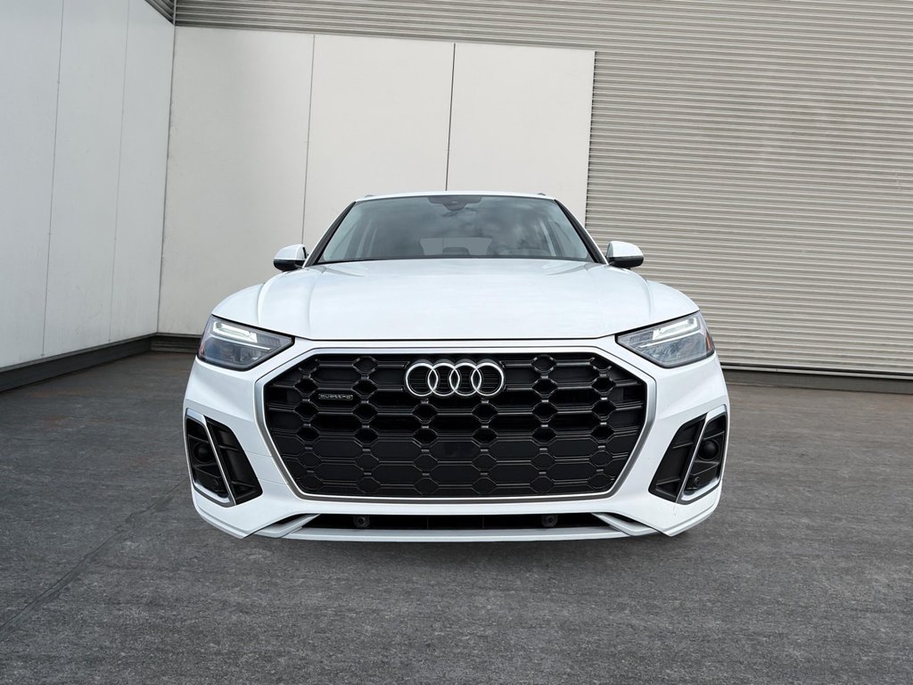 Audi Q5 Progressiv Quattro S-Line 2024 à St-Jean-Sur-Richelieu, Québec - 2 - w1024h768px