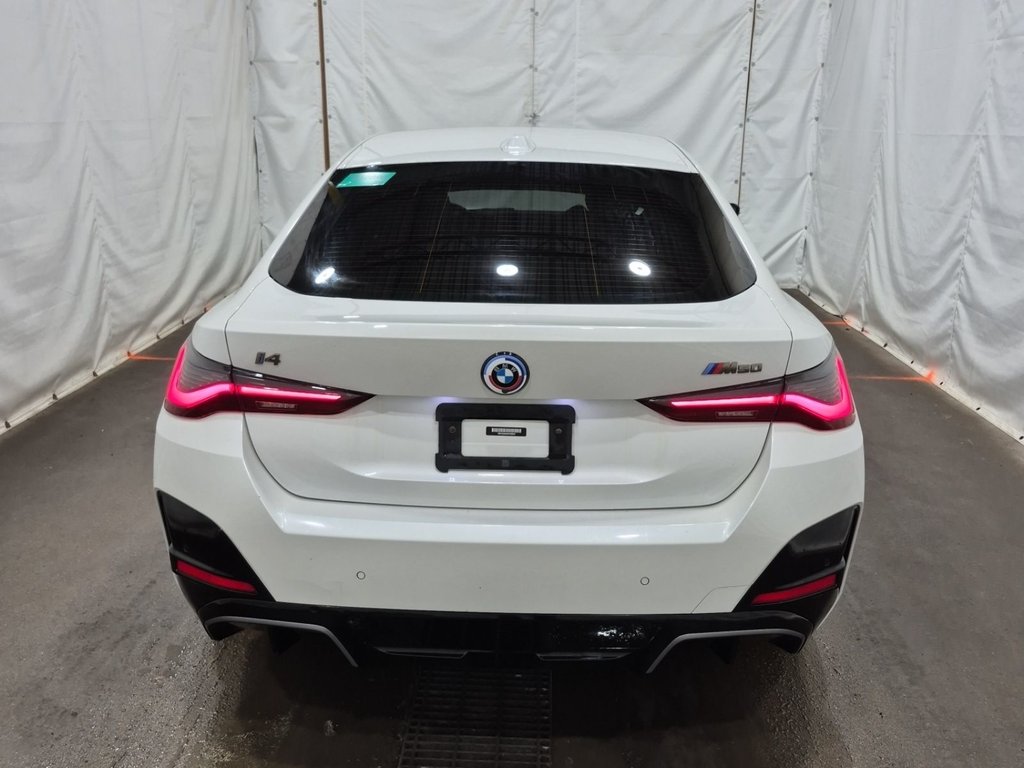 BMW i4 M50 Gran Coupe AWD 2023 à St-Jean-Sur-Richelieu, Québec - 4 - w1024h768px