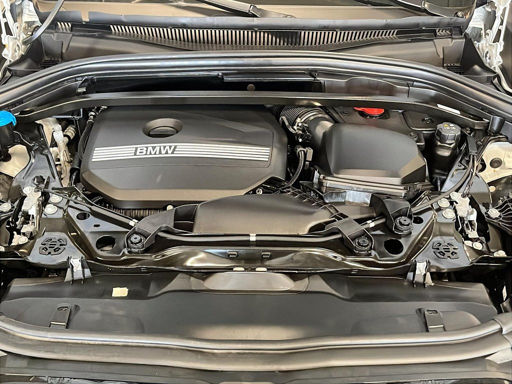 BMW X2 xDrive28i M-Sport Premium 2024 à St-Jean-Sur-Richelieu, Québec - 8 - w1024h768px