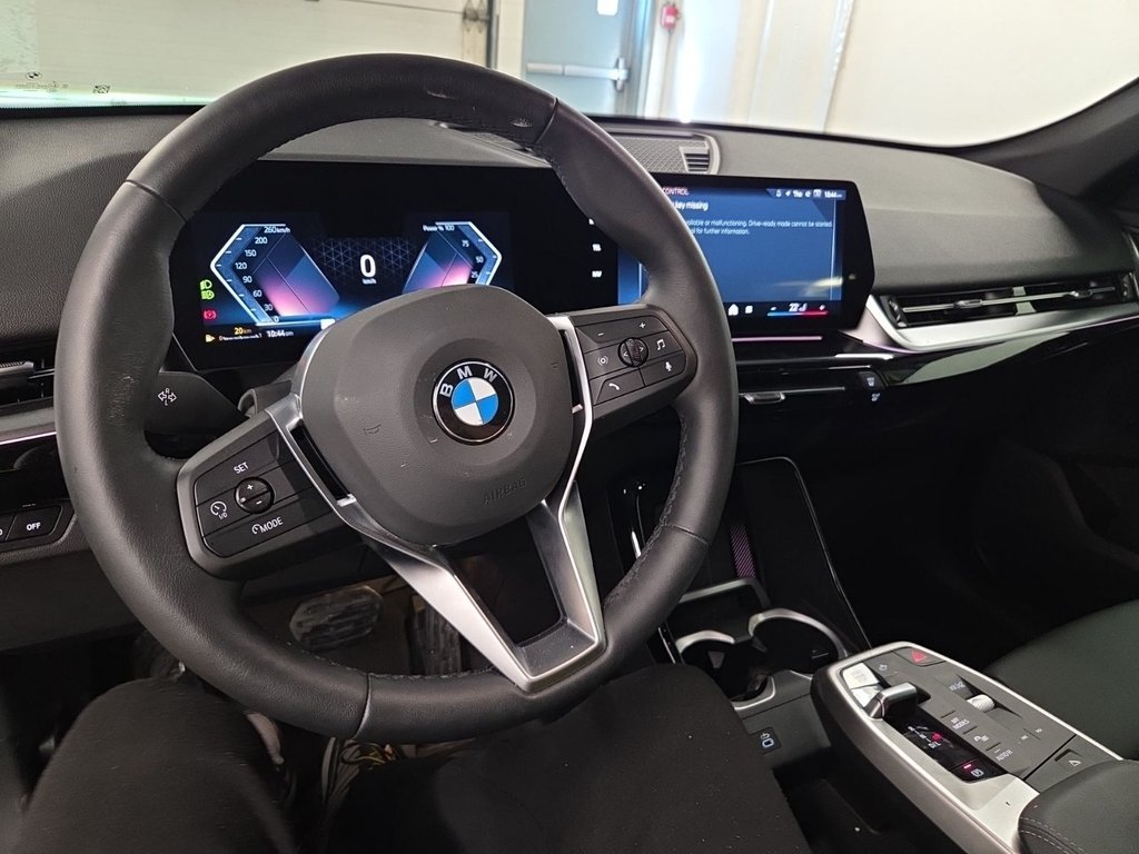2025 BMW X2 xDrive28i in St-Jean-Sur-Richelieu, Quebec - 2 - w1024h768px