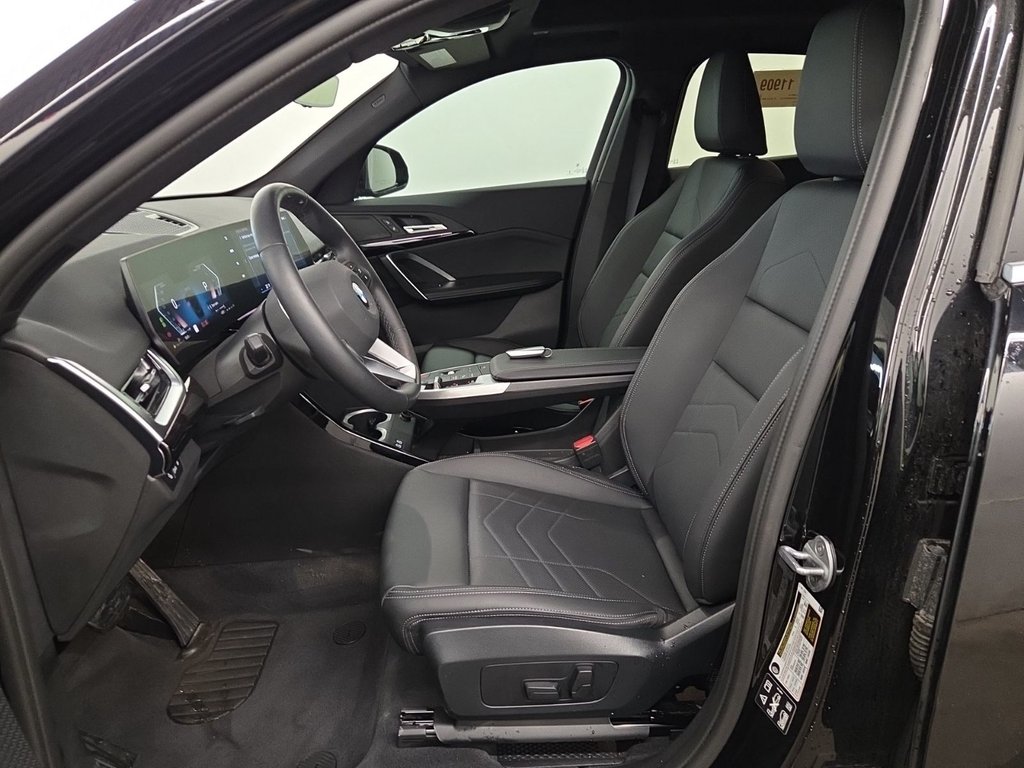 2025 BMW X2 xDrive28i in St-Jean-Sur-Richelieu, Quebec - 7 - w1024h768px